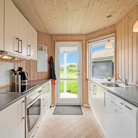 Aurelie - From The Sea By Interhome